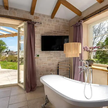 Rapavel Ferienhaus *